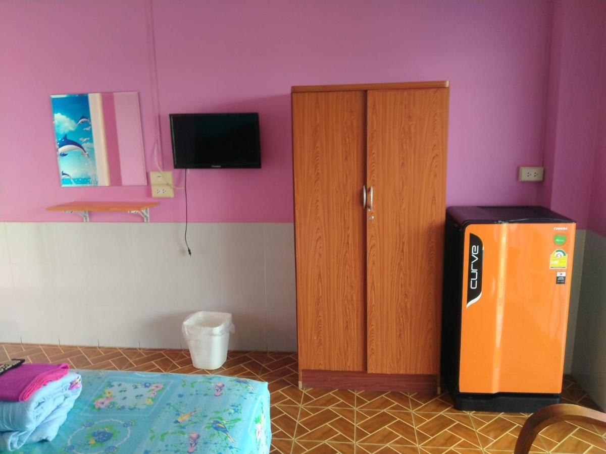 Rueangsrisiri Guesthouse 2 Сукотаи Экстерьер фото